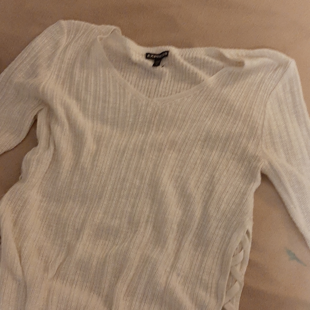 White Express thin sweater
